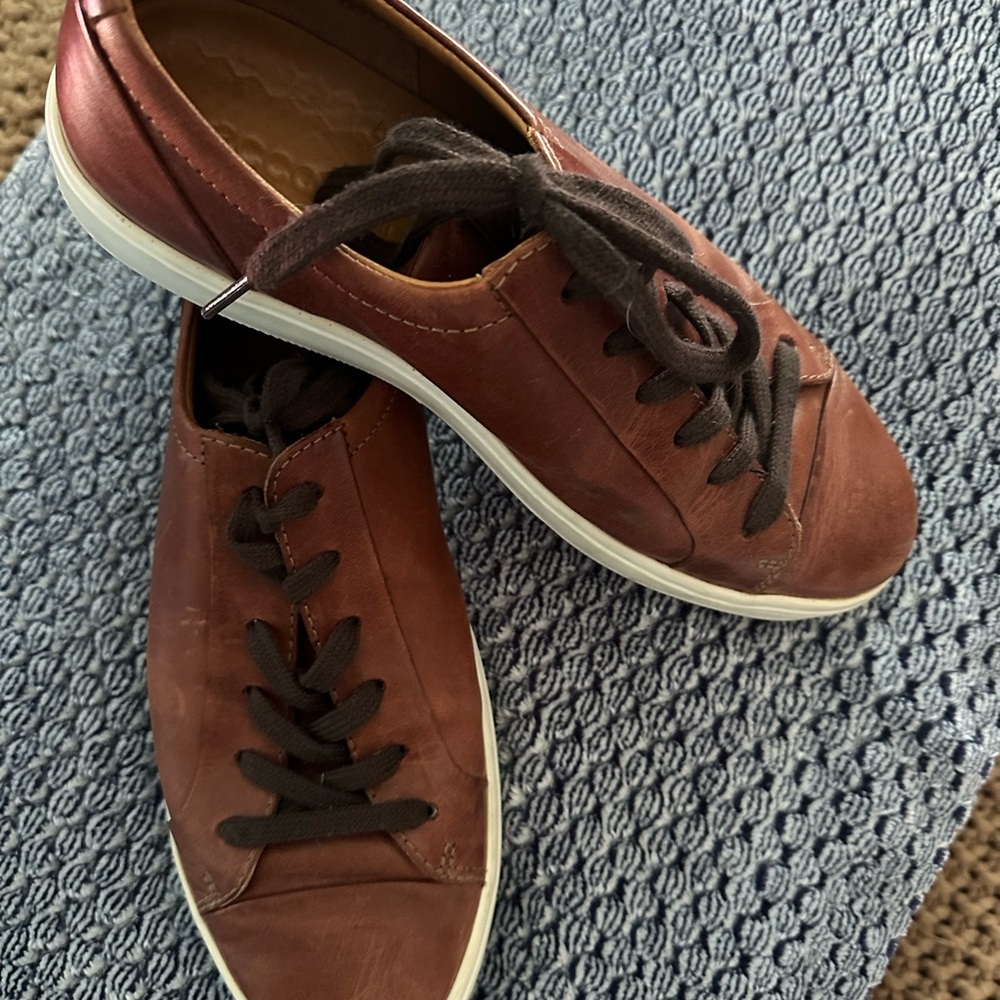 Ecco Men's Dark Brown Leather sneakers/loafers